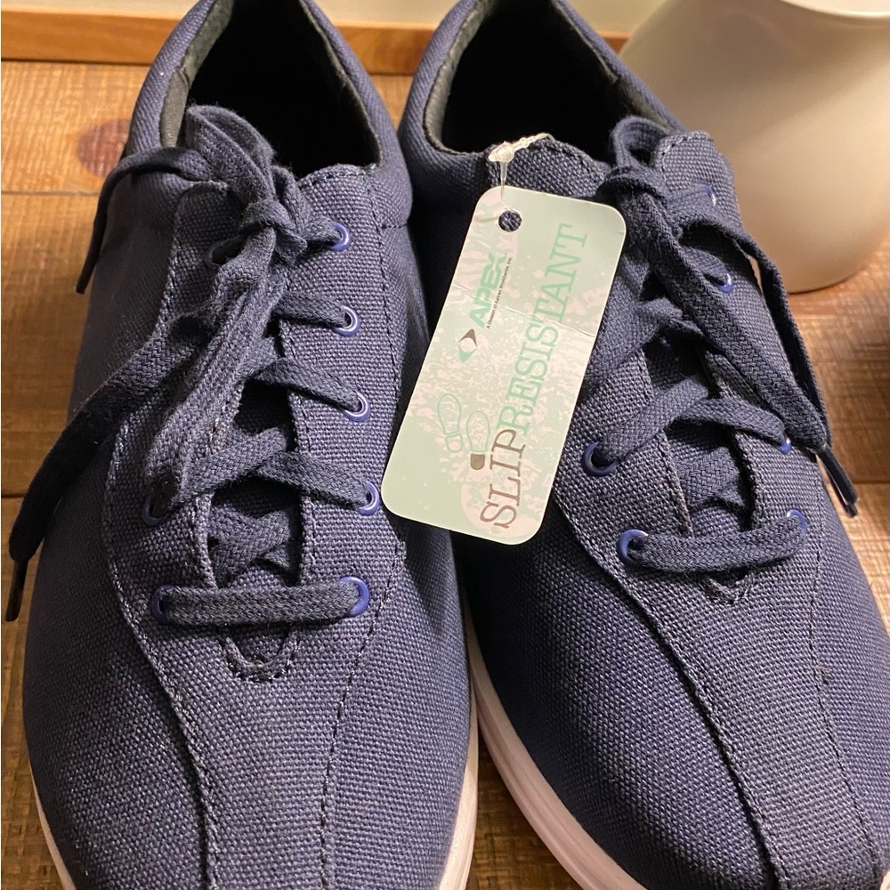 Apex Ladies Canvas Sneakers